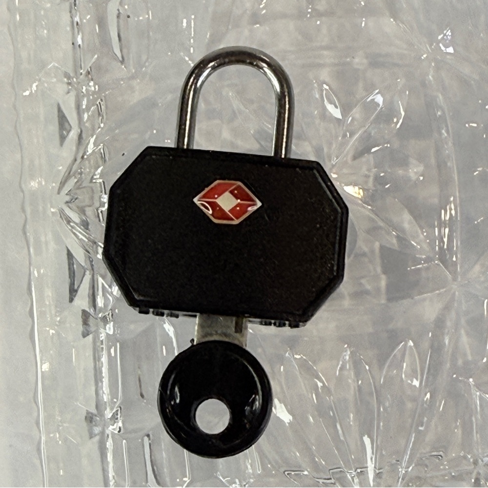 TSA 007 Travel Luggage Lock Compact Black Security Padlock 🔒 - Picture 9 of 12